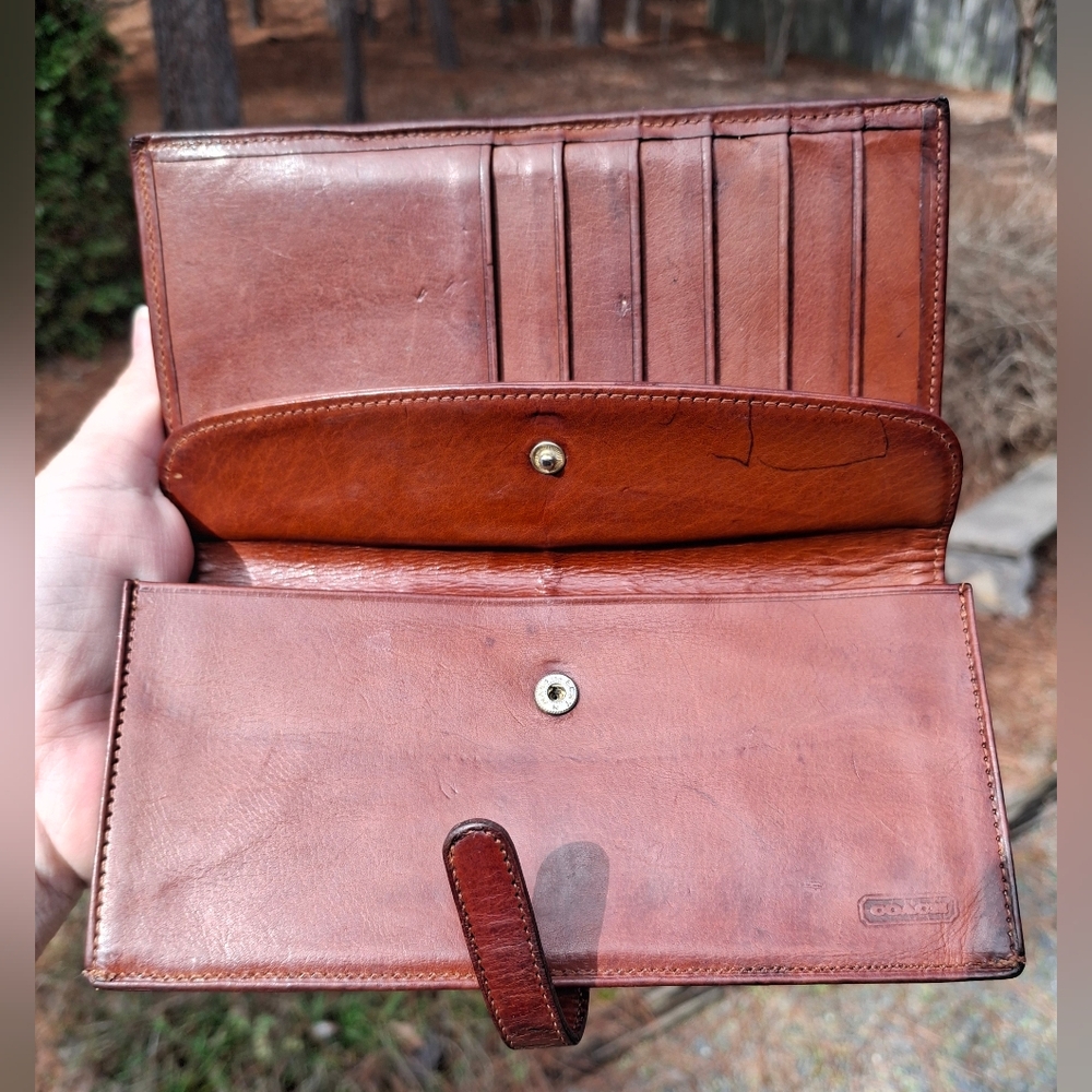 Vintage Coach Rich Brown Water Buffalo Bifold Long Wallet Tab And Loop Closure - Picture 9 of 13